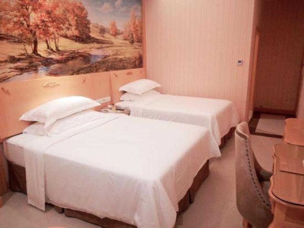 Vienna Classic Hotel Guangdong Yangxi Moon Bay Exterior foto