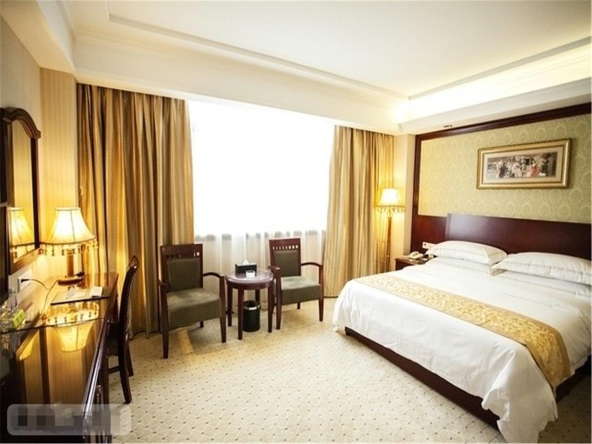 Vienna Classic Hotel Guangdong Yangxi Moon Bay Exterior foto