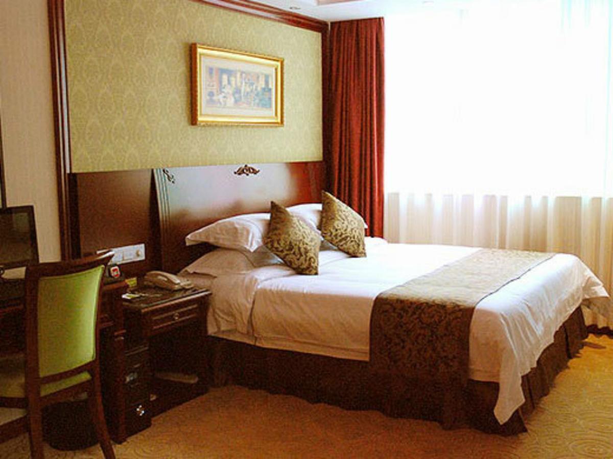 Vienna Classic Hotel Guangdong Yangxi Moon Bay Exterior foto